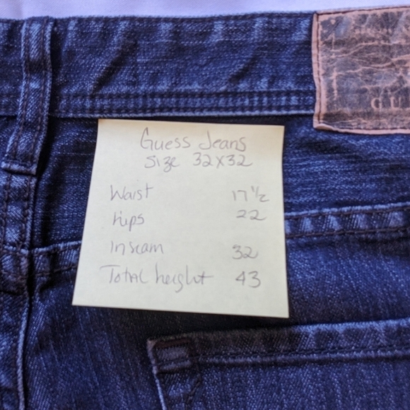 Guess jeans gently worn. Size 32.  Dark blue denim.  Regular straight leg. - Picture 4 of 6